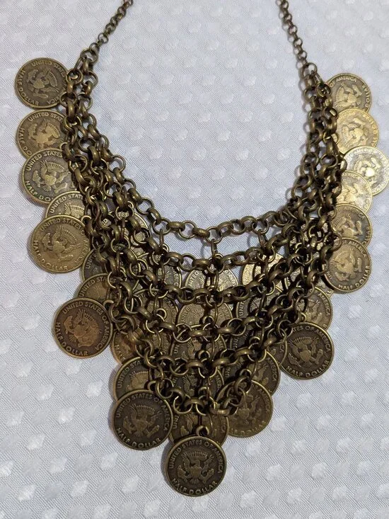 Cascade of Coins Bib Necklace half of Dollar USA - Picture 5 of 8